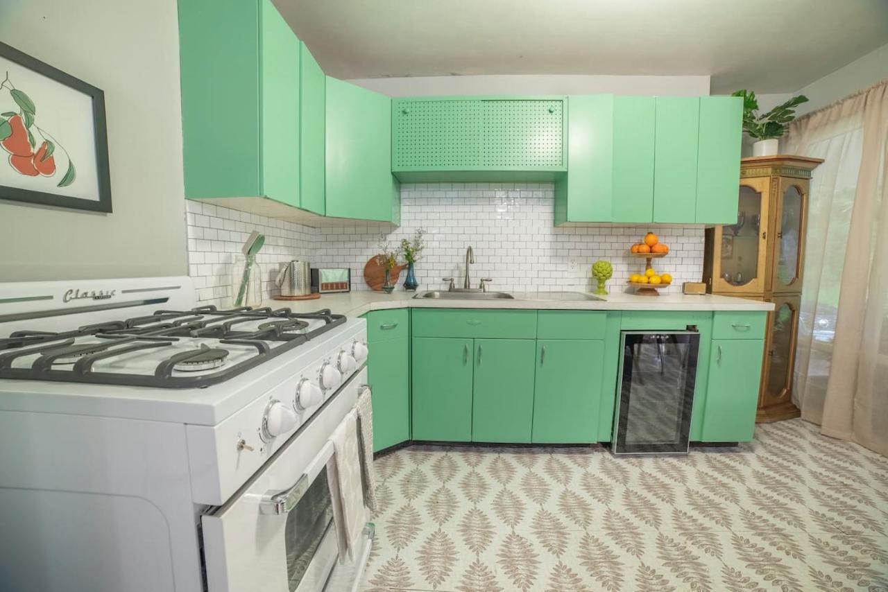 The Springs Motel New Ashford Bagian luar foto