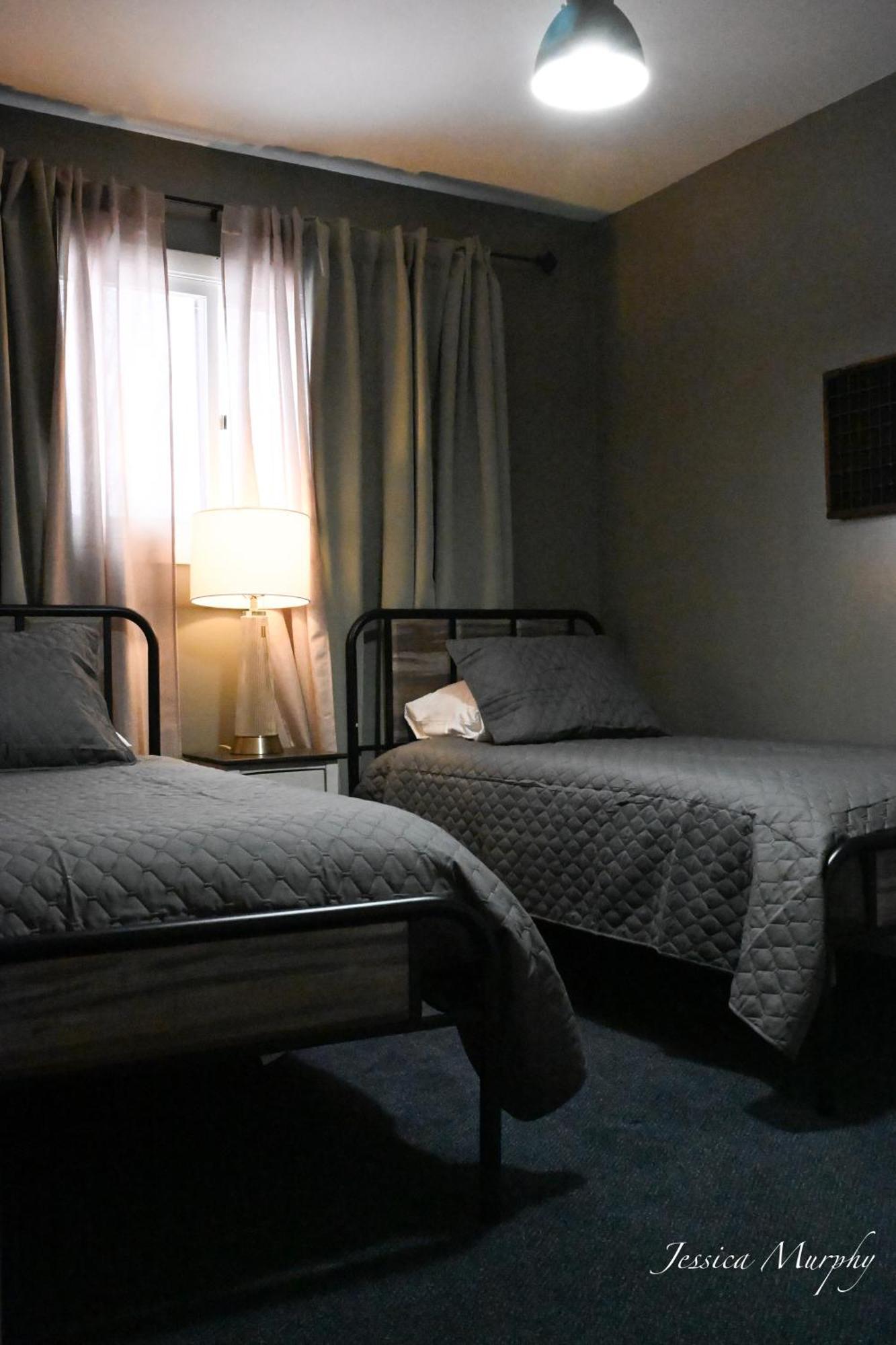 The Springs Motel New Ashford Bagian luar foto