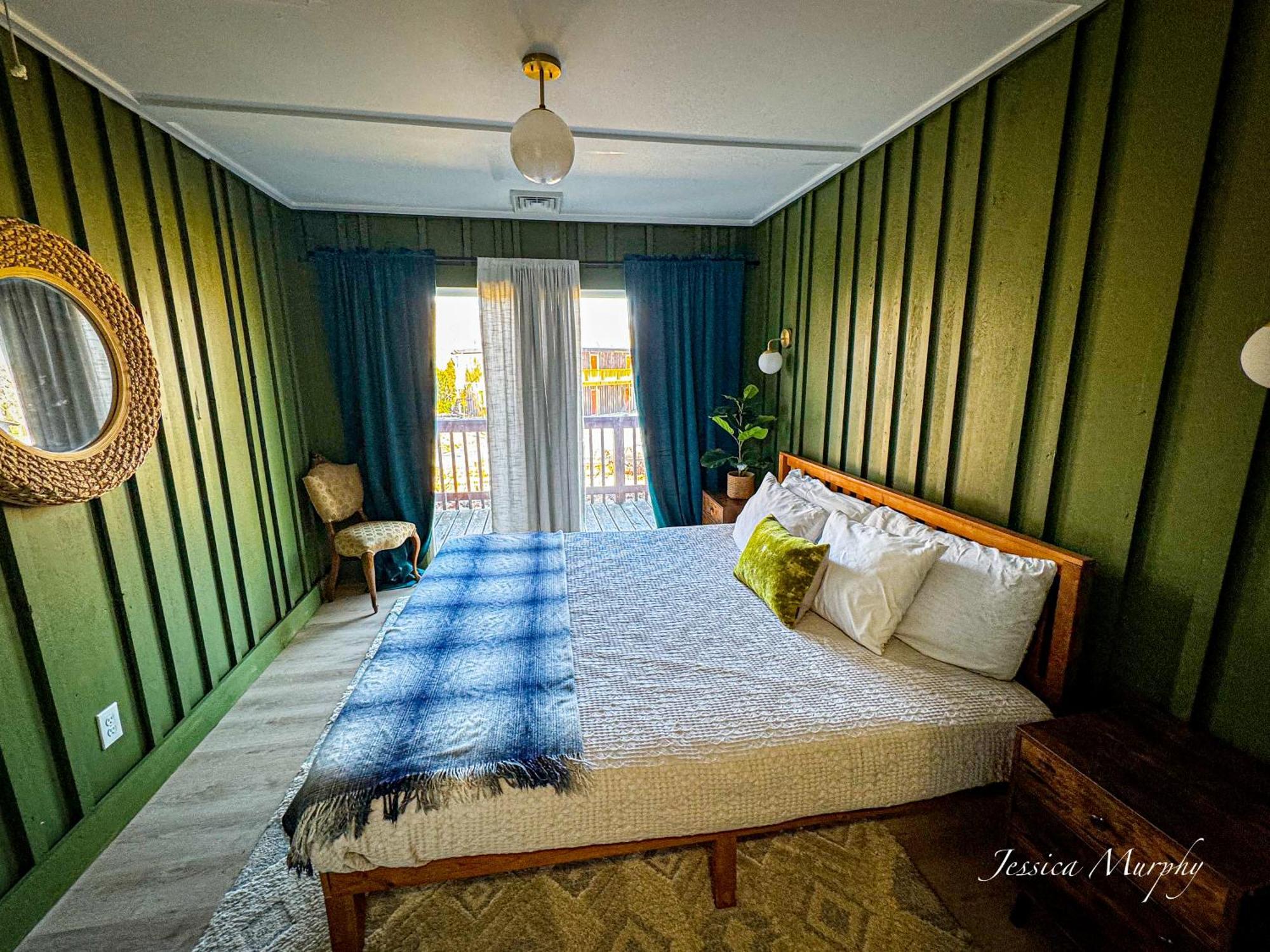 The Springs Motel New Ashford Bagian luar foto